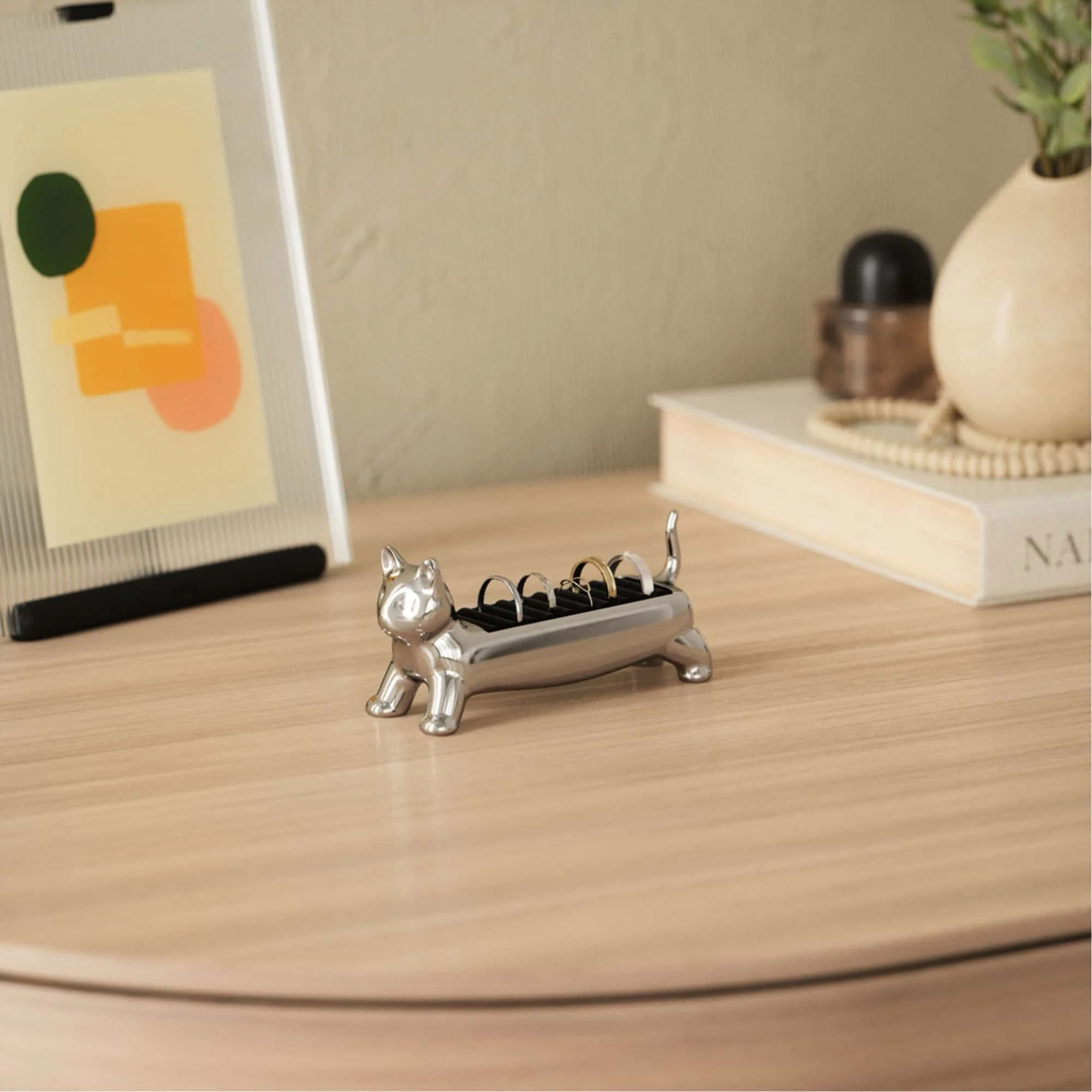 Ali Cat Ring Holder - Image 3