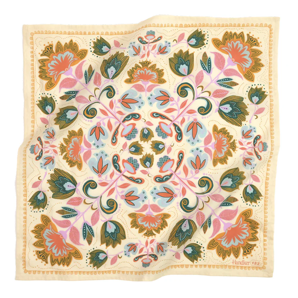 Ingrid Cream Bandana - Image 3