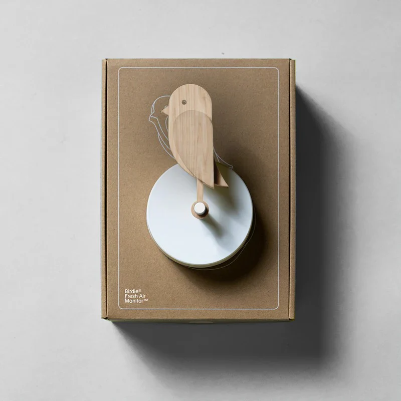 Birdie® 2.0 Air Quality CO2 Sensor: Wood
