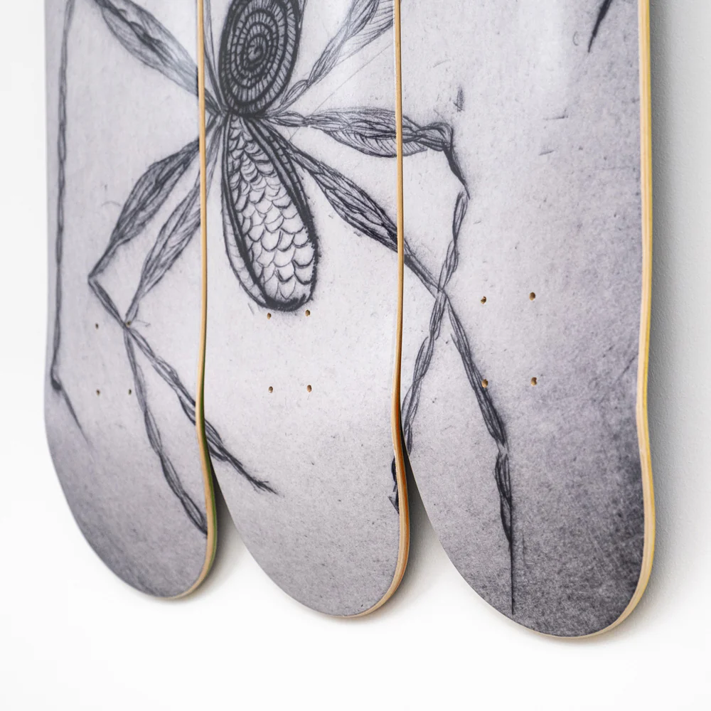 Bourgeois Ode à Ma Mère Triptych Skateboards - Image 3