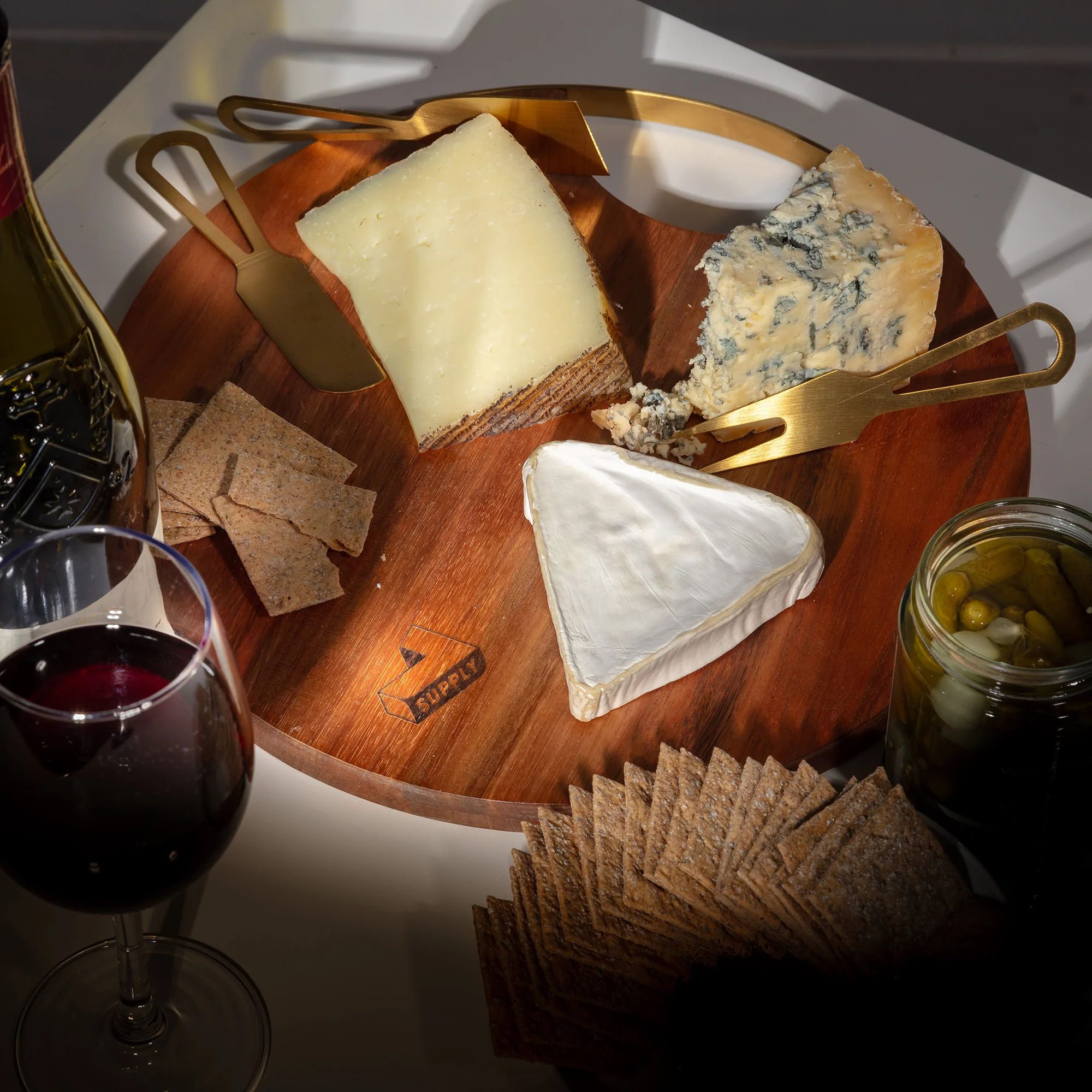 Magnetic Cheese and Charcuterie Board - Image 3