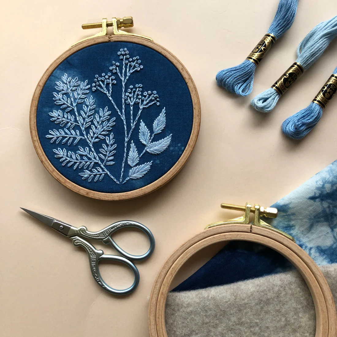 Cyanotype Botanicals Beginner Embroidery Kit - Image 2