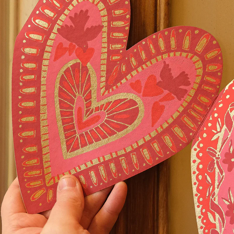 Hearts Concertina Garland - Image 5