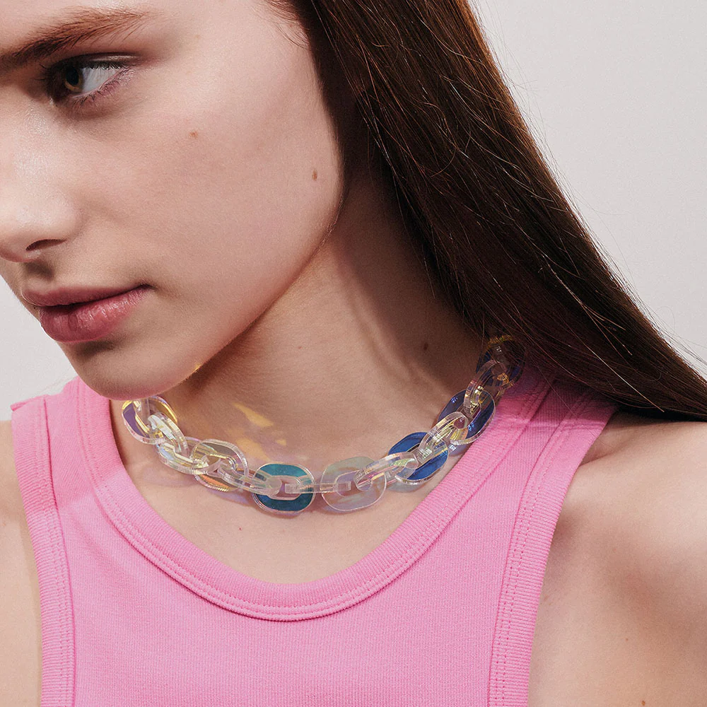 Iridescent Chain Necklace - Image 3