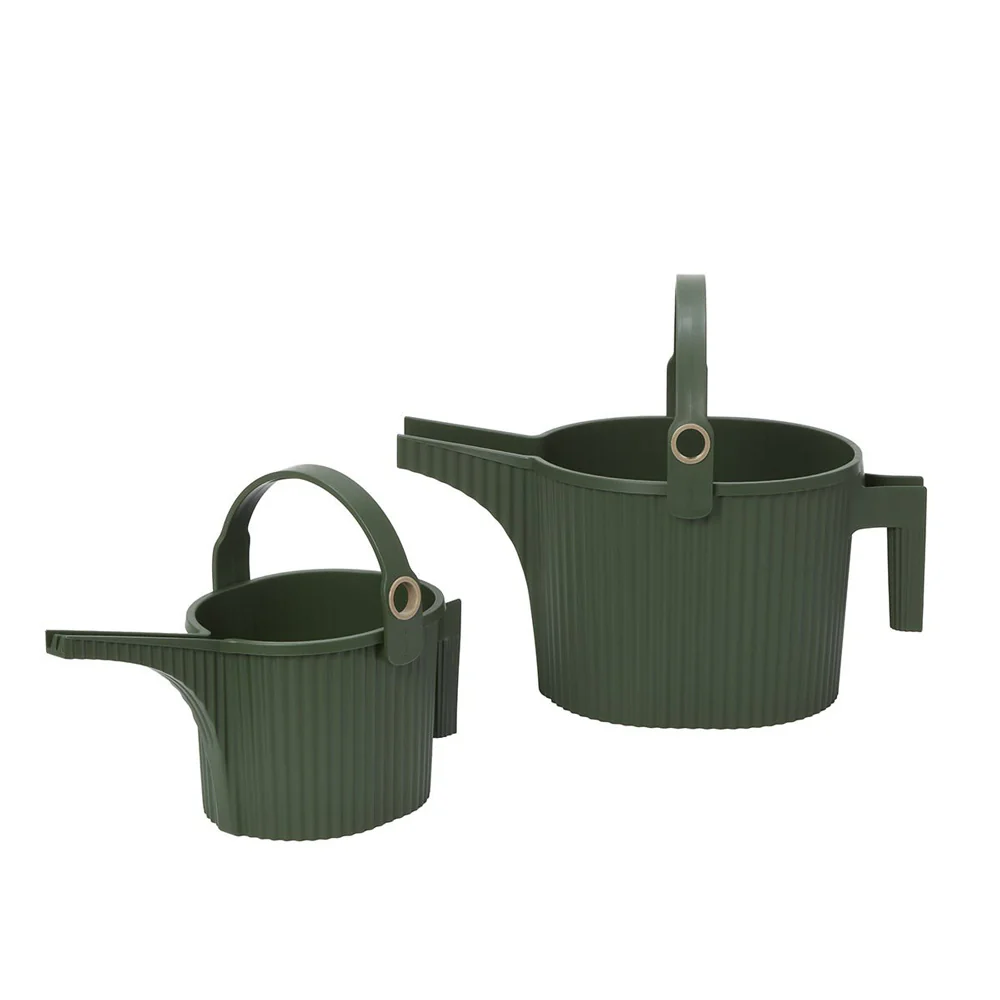 Hachiman Large Garden Beetle Green Watering Can - Image 4