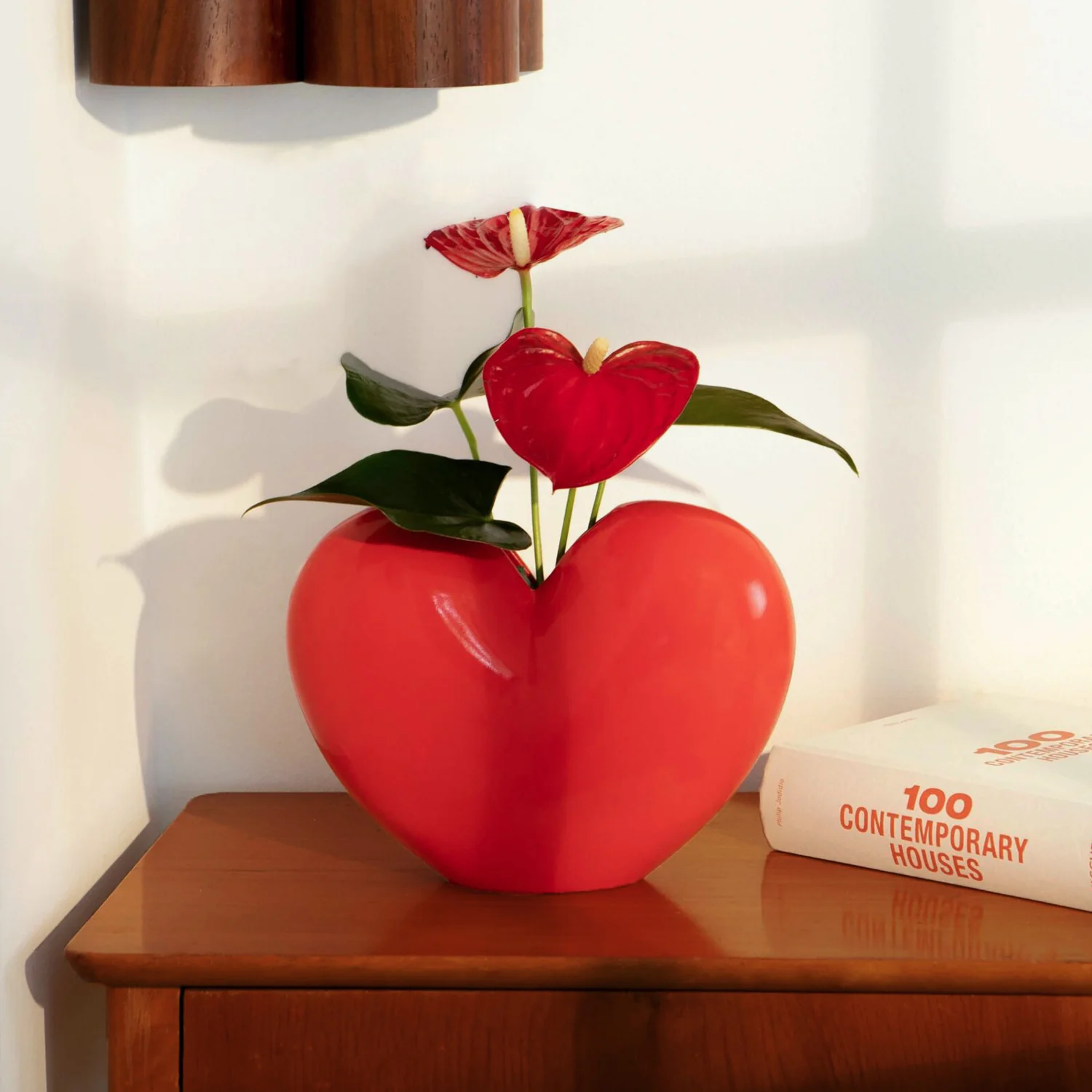 Love Vase - Image 3