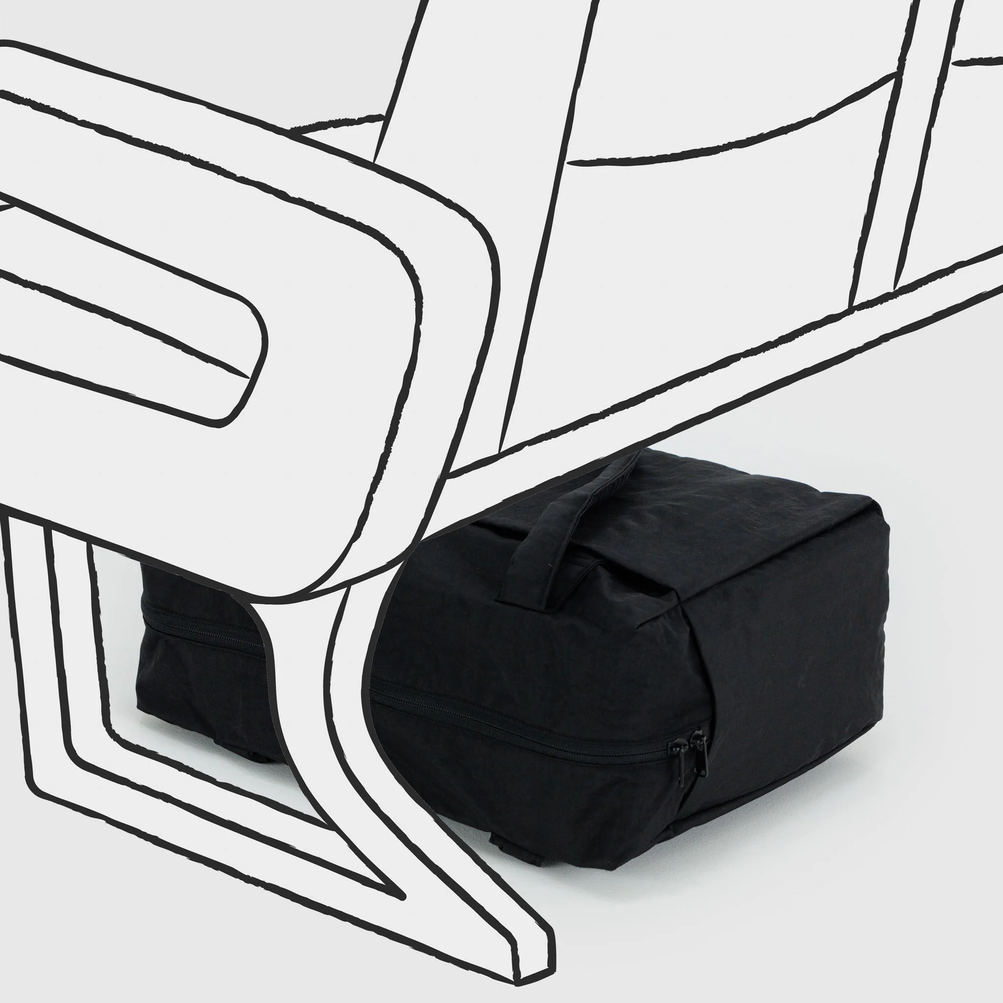 Small Cloud Carry-On: Black - Image 4